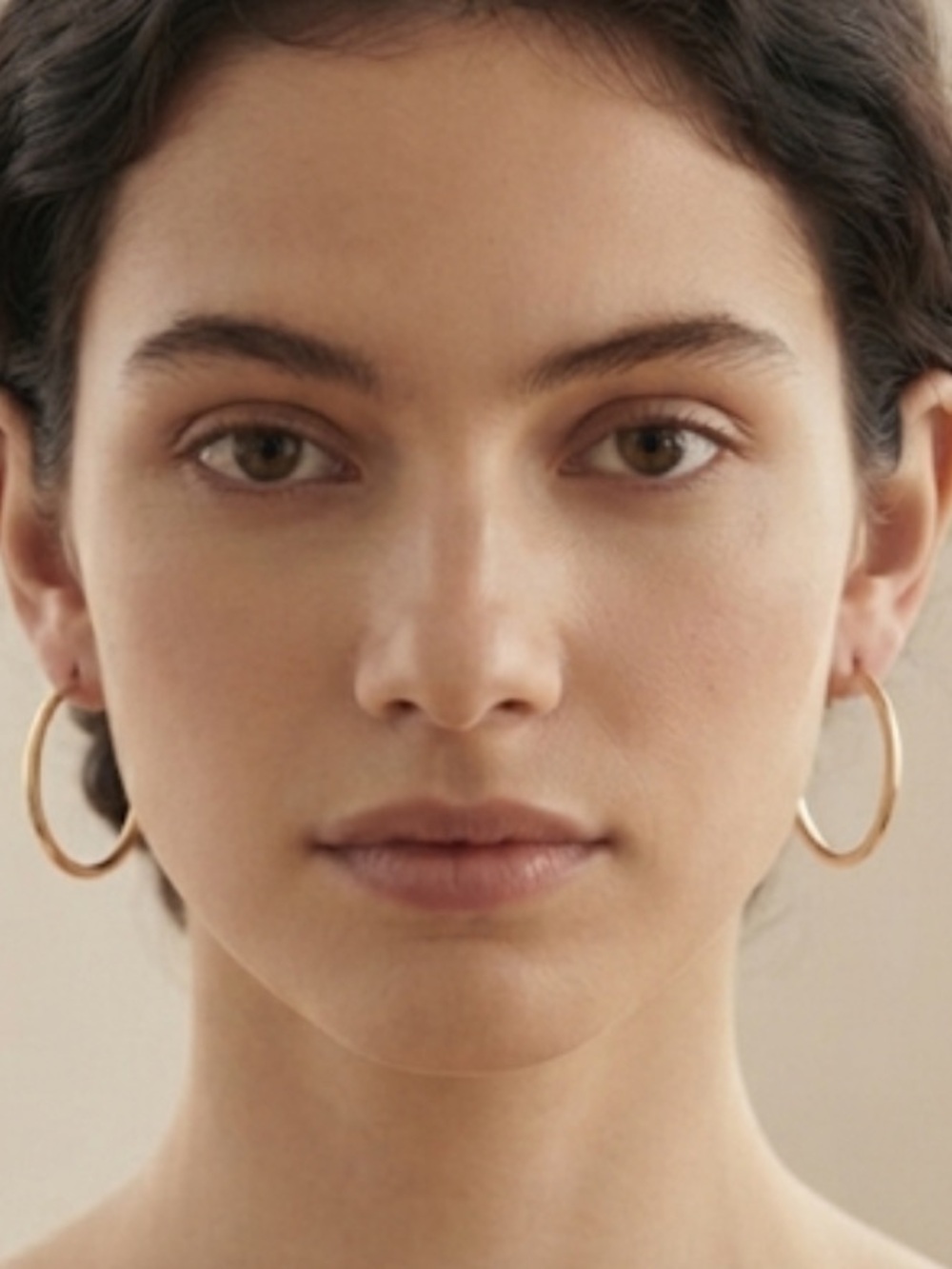 Elegant Gold Hoop Earrings